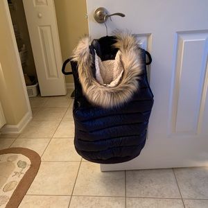 American Eagle Vest with removable hoody